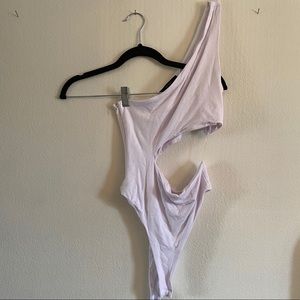 ASYMMETRICAL WHITE CUT OUT BODYSUIT
